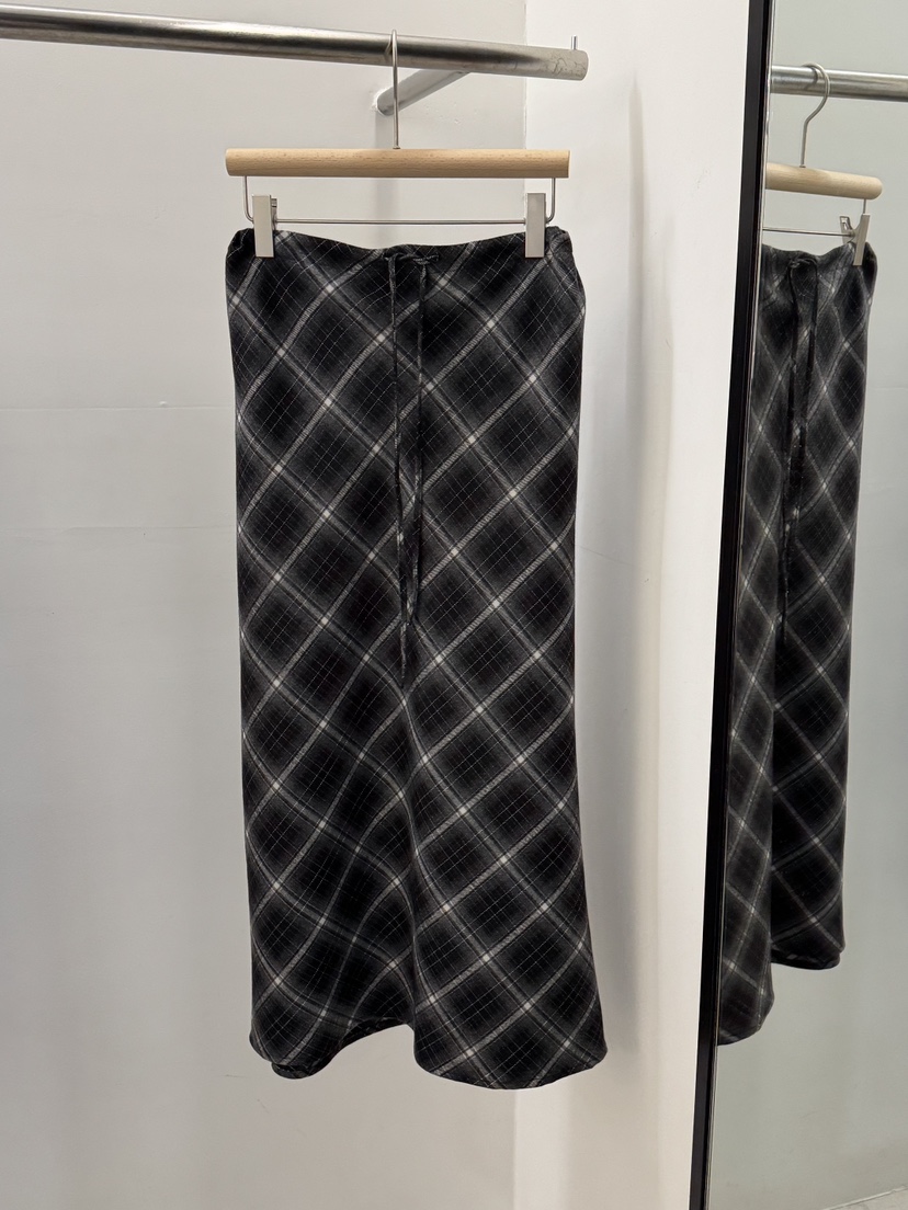 REGULARLY/PLACOR東大門㊣實拍女裝新品熱賣人氣25秋冬長裙REGULARLY/PLACOR長裙