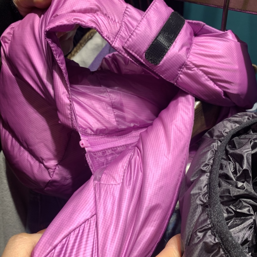 MERCI LINDA東大門㊣實拍女裝新品熱賣馬甲不含內搭連帽絨鴨MERCI LINDA馬甲