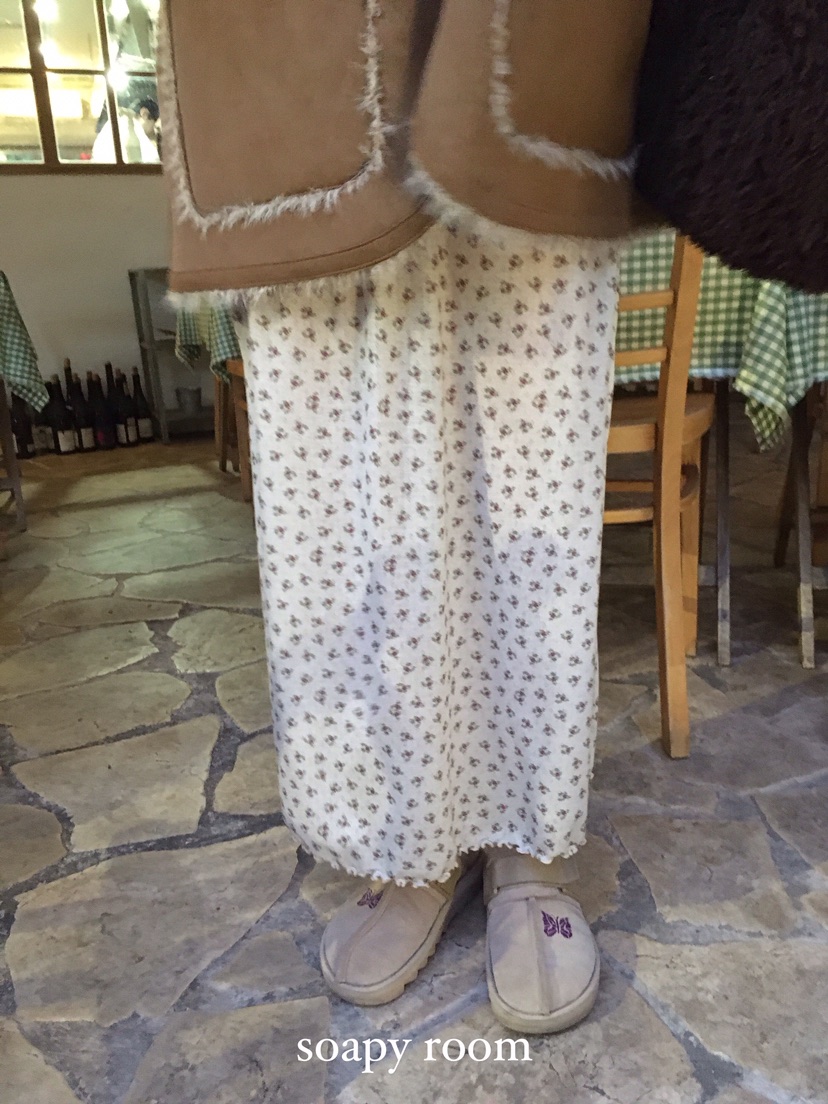 SOAPYROOM東大門㊣實拍女裝新款職業人氣熱賣時尚連衣裙含圍巾SOAPYROOM連衣裙