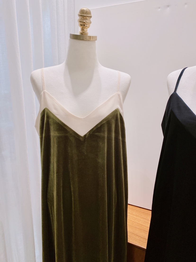 LETAILOR東大門㊣實拍女士新品熱賣職業人氣25秋冬連衣裙天鵝絨LETAILOR連衣裙