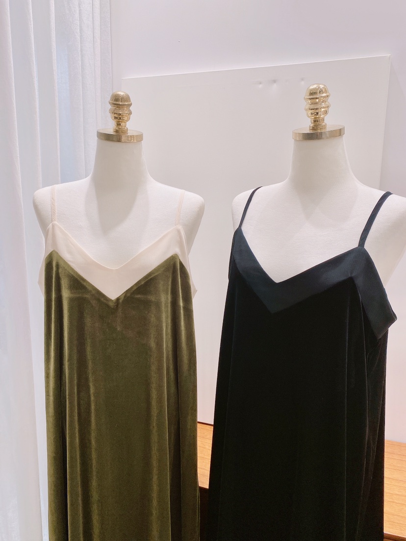 LETAILOR東大門㊣實拍女士新品熱賣職業人氣25秋冬連衣裙天鵝絨LETAILOR連衣裙