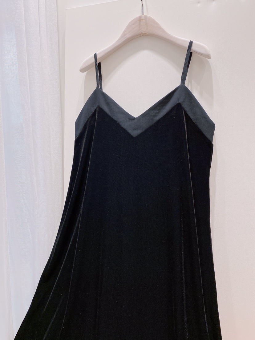 LETAILOR東大門㊣實拍女士新品熱賣職業人氣25秋冬連衣裙天鵝絨LETAILOR連衣裙