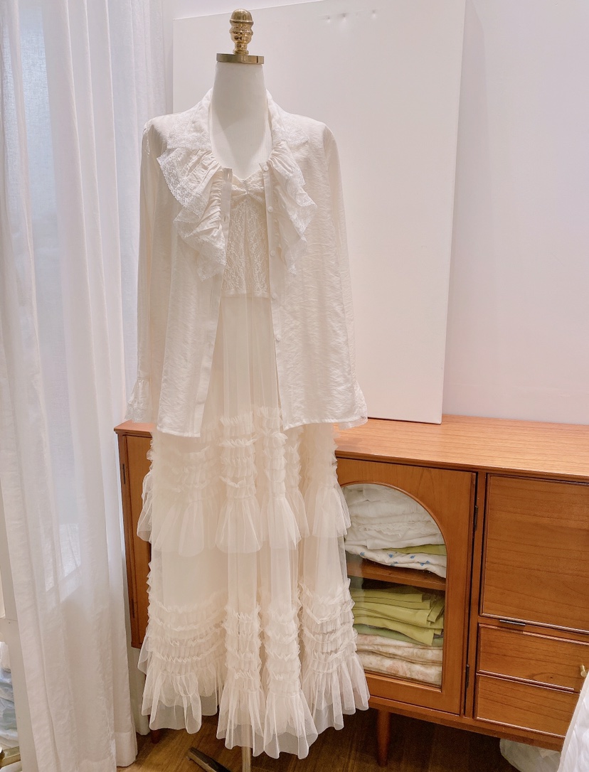 LETAILOR東大門㊣直郵女裝新品真品時尚休閑人氣襯衫蕾絲衫LETAILOR襯衫/蕾絲衫