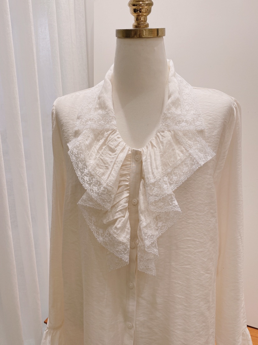 LETAILOR東大門㊣直郵女裝新品真品時尚休閑人氣襯衫蕾絲衫LETAILOR襯衫/蕾絲衫