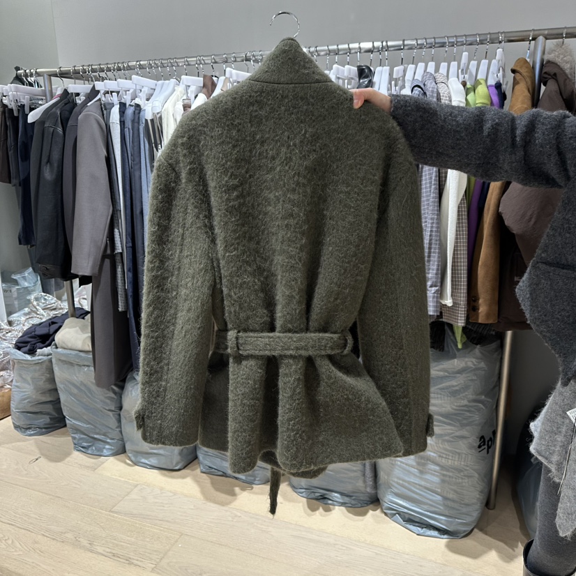 FAVOR-P東大門㊣直郵女士新品職業推薦25秋冬短款大衣含腰帶FAVOR-P短款大衣