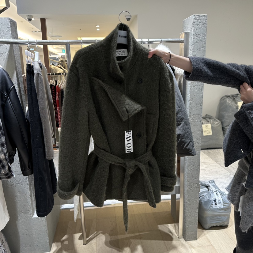 FAVOR-P東大門㊣直郵女士新品職業推薦25秋冬短款大衣含腰帶FAVOR-P短款大衣