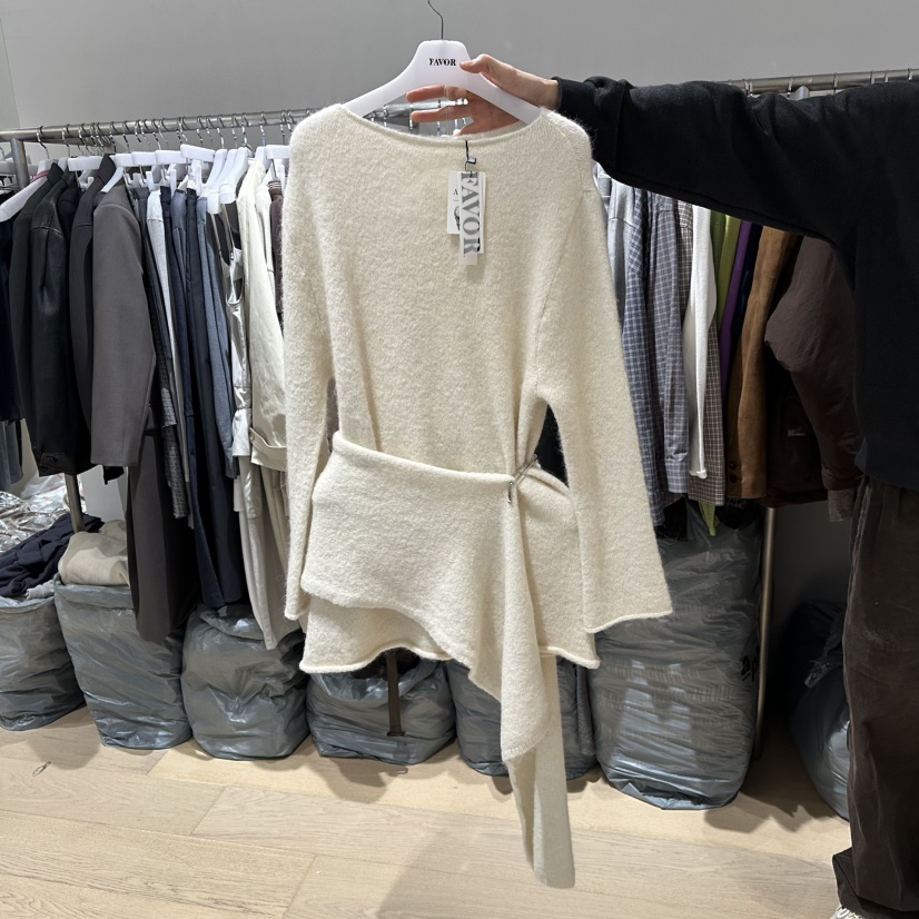 FAVOR-P東大門㊣直郵女裝新款推薦人氣毛衣不含屁簾羊駝豹紋FAVOR-P毛衣圖色2