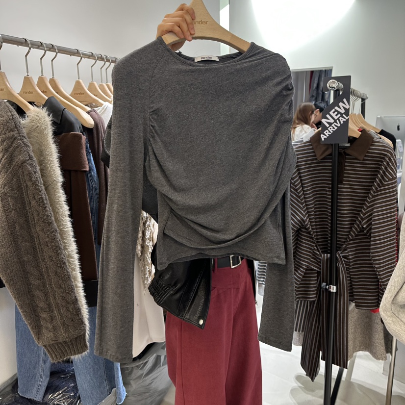 RENDER東大門㊣實拍女裝新款推薦時尚熱賣休閑長袖T恤假兩件RENDER長袖T恤圖色2