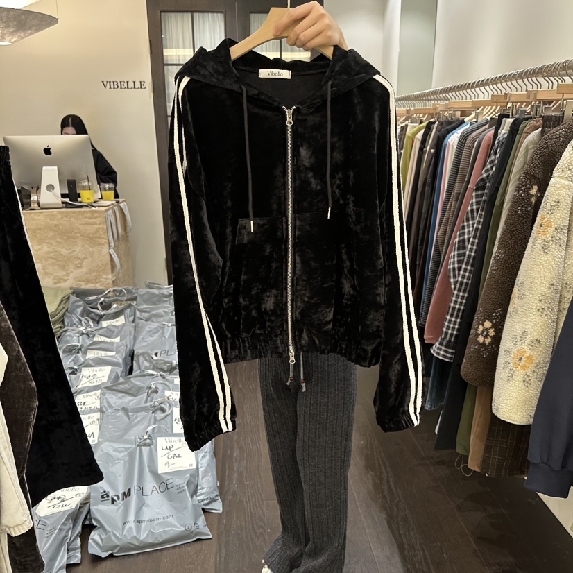 VIBELLE韓國代購㊣女裝新款人氣熱賣25秋冬休閑衛衣天鵝絨拉鏈VIBELLE衛衣圖色3