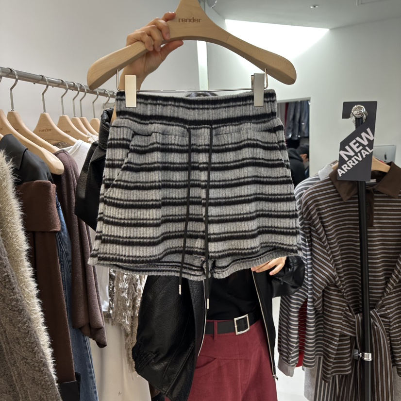 RENDER東大門㊣實拍女裝新品真品時尚25秋冬人氣休閑推薦短褲RENDER短褲圖色2