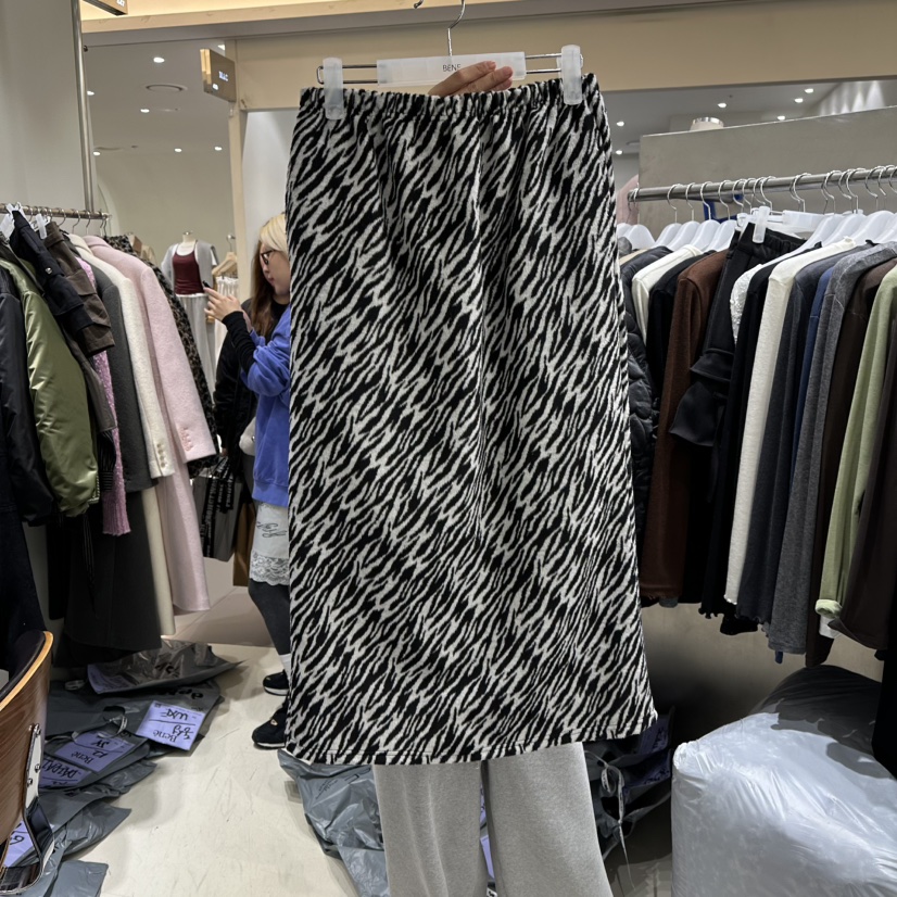 BENE東大門㊣代購女裝新品人氣職業休閑熱賣時尚真品25秋冬長裙BENE長裙