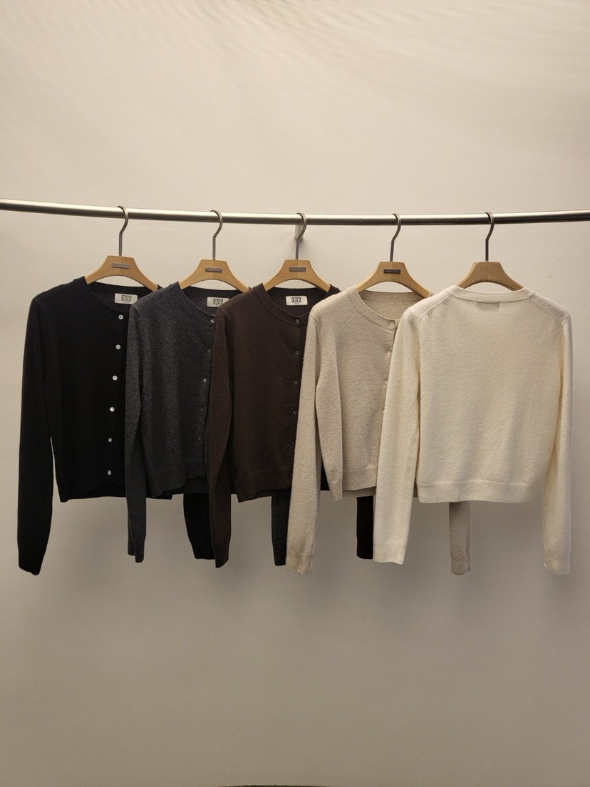 WIDA-P東大門㊣直郵女裝新品時尚真品熱賣職業25秋冬針織衫WIDA/RENEJ針織衫