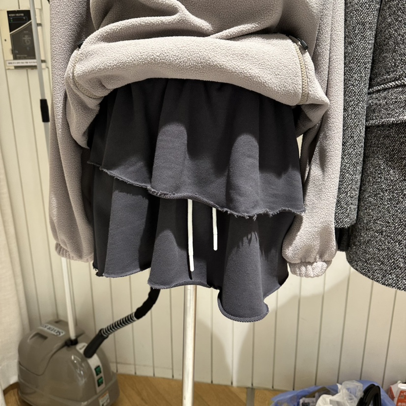 GRADE東大門㊣直郵女裝新品真品25秋冬休閑時尚熱賣推薦短裙GRADE短裙圖色2