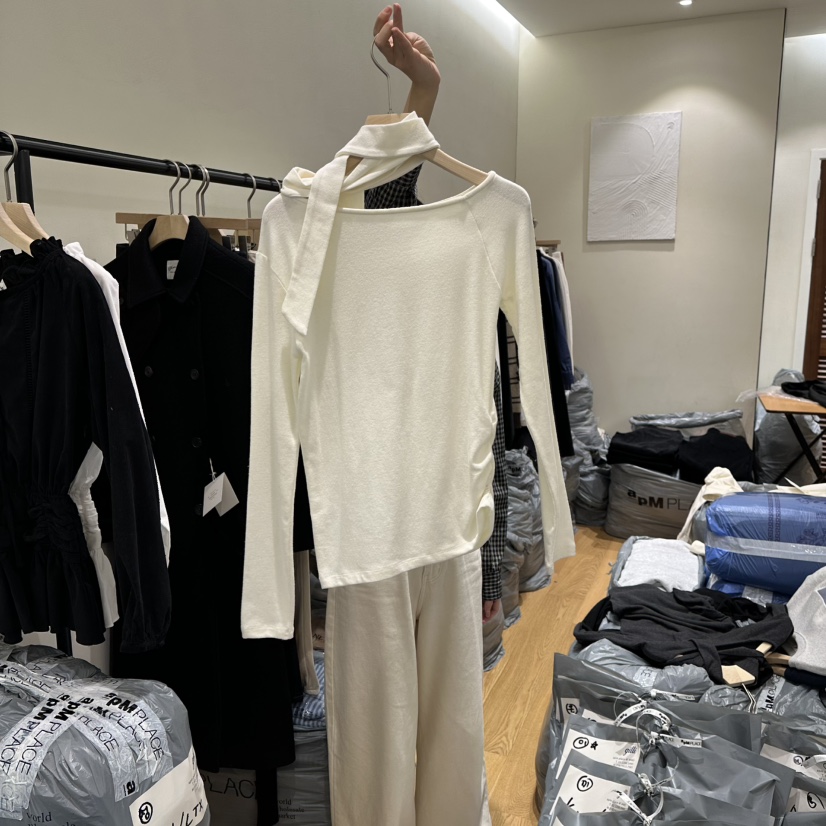 GILLI東大門㊣代購女士新品時尚推薦休閑25秋冬長袖T恤含脖帶GILLI長袖T恤