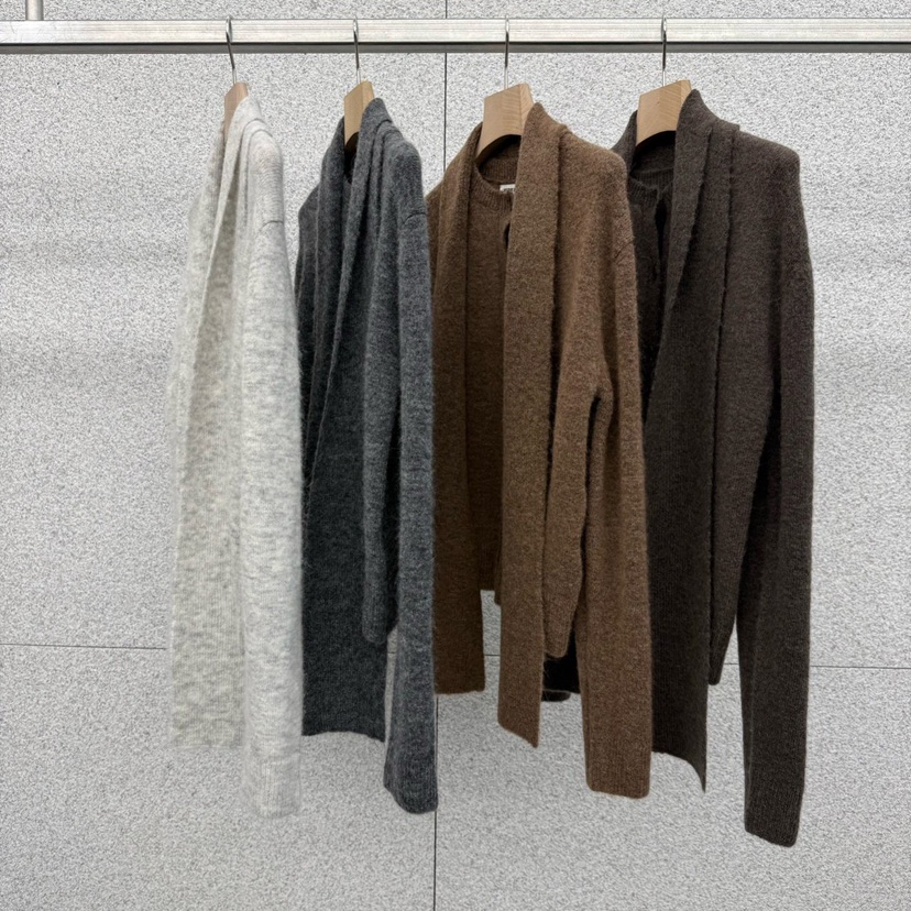 AT THE BAGEL韓國代購㊣女裝新款職業推薦真品毛衣含圍巾AT THE BAGEL毛衣