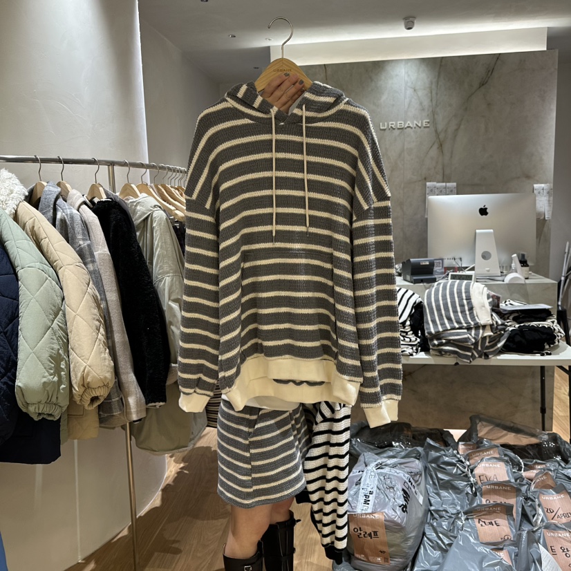 URBANE-P韓國代購㊣女士新款熱賣休閑時尚人氣真品推薦衛衣URBANE-P衛衣圖色2