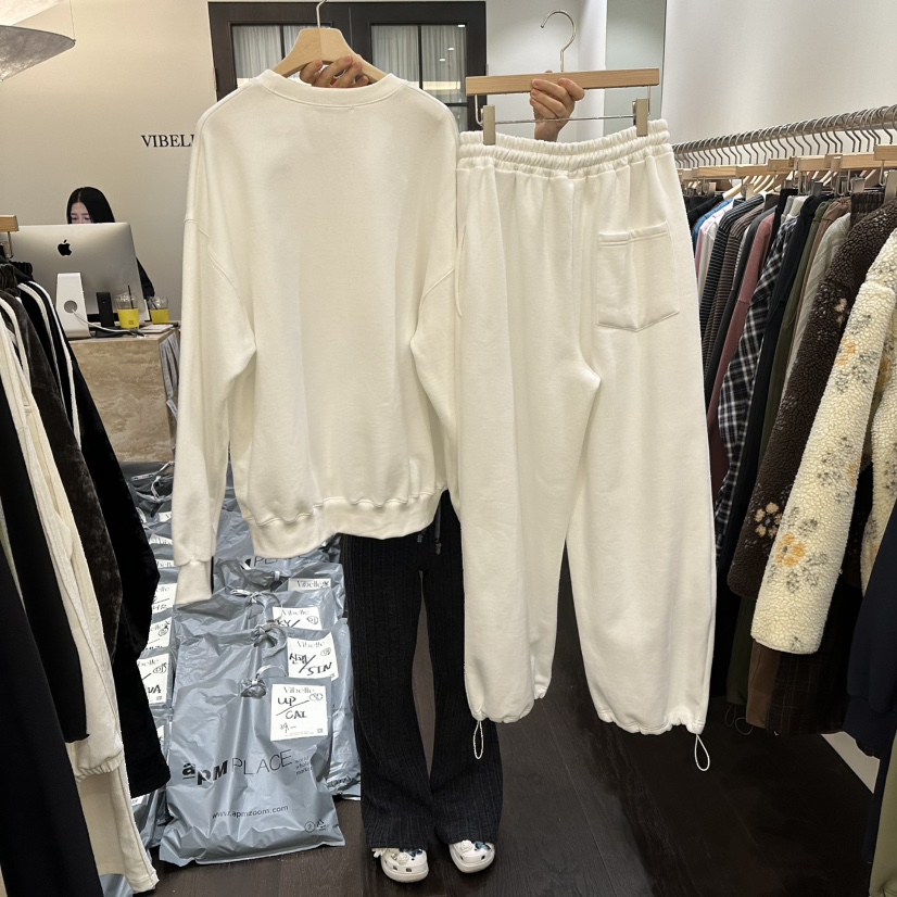 VIBELLE東大門㊣直郵女裝新品人氣熱賣真品時尚職業套裝加絨VIBELLE套裝