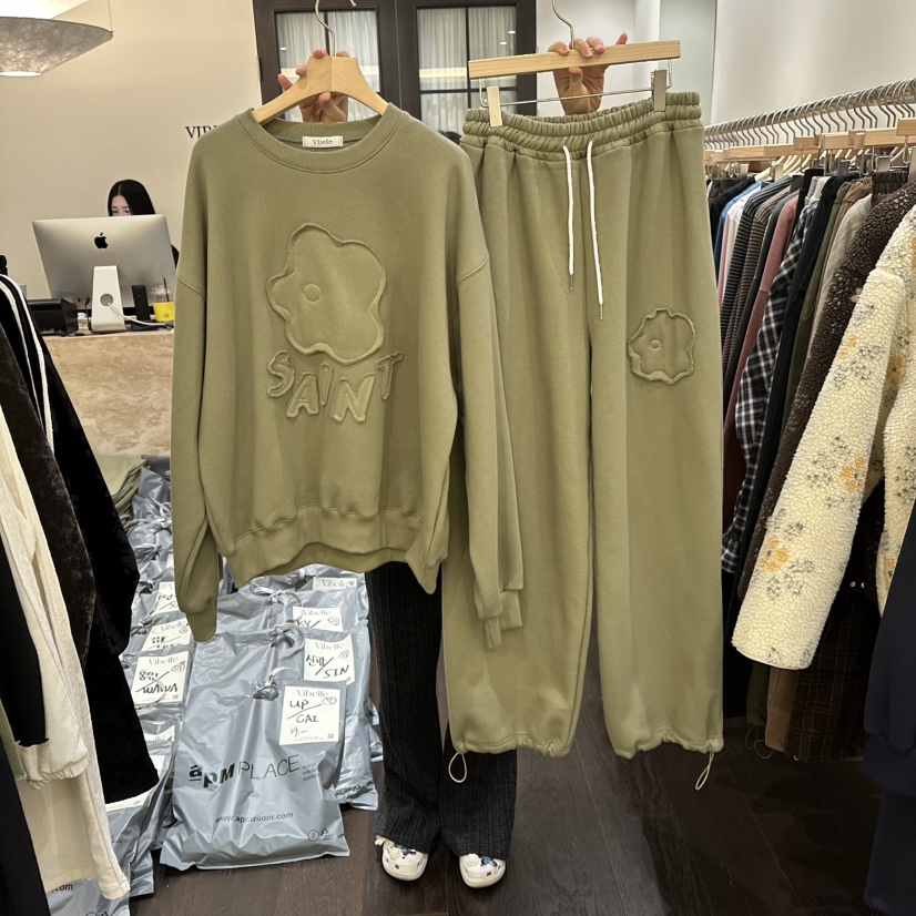 VIBELLE東大門㊣直郵女裝新品人氣熱賣真品時尚職業套裝加絨VIBELLE套裝圖色2