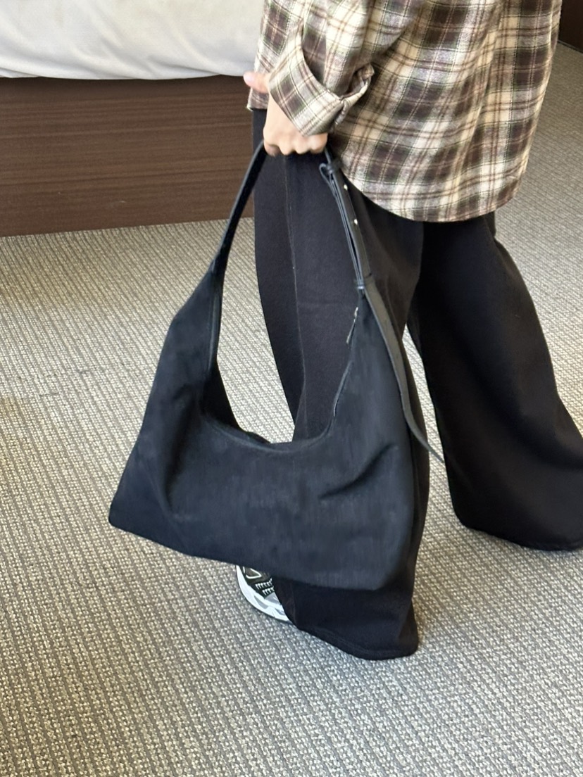 EOMPIT東大門㊣直郵女裝新品時尚休閑人氣推薦熱賣單肩斜跨包EOMPIT單肩/斜跨包