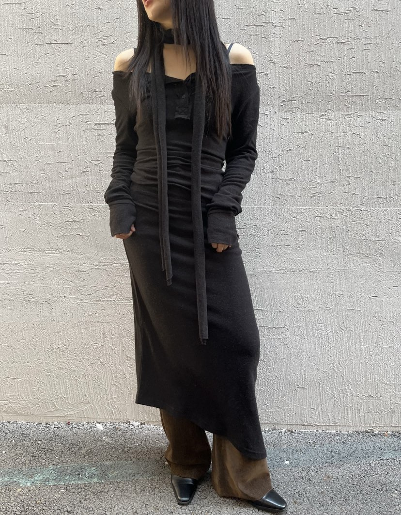 NEAR LEAP-P韓國直郵㊣女士新品人氣推薦25秋冬連衣裙含脖帶NEAR LEAP連衣裙