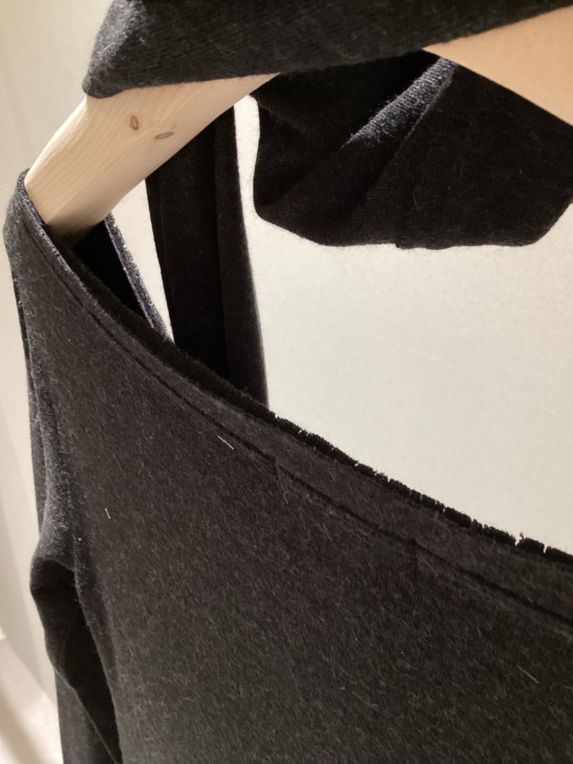 NEAR LEAP-P韓國直郵㊣女士新品人氣推薦25秋冬連衣裙含脖帶NEAR LEAP連衣裙