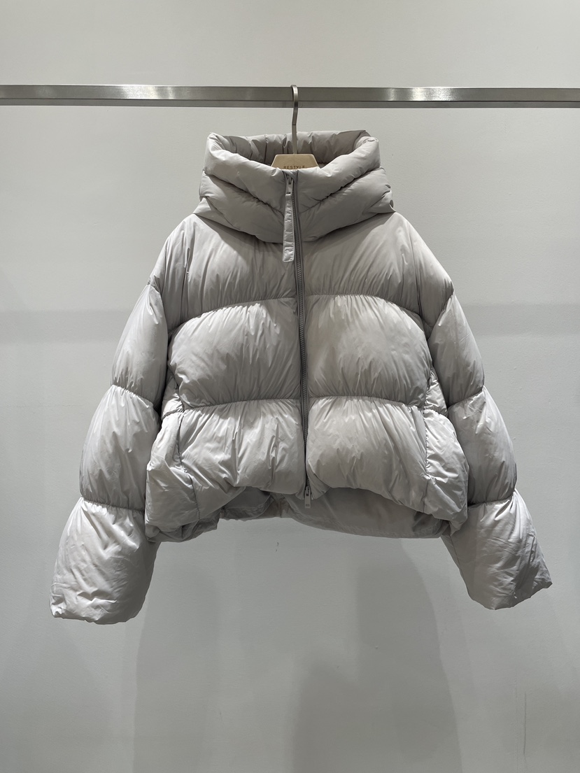 RE STYLE-Q東大門㊣直郵女士新品人氣時尚短款羽絨服填充絨RE STYLE短款羽絨服圖色2