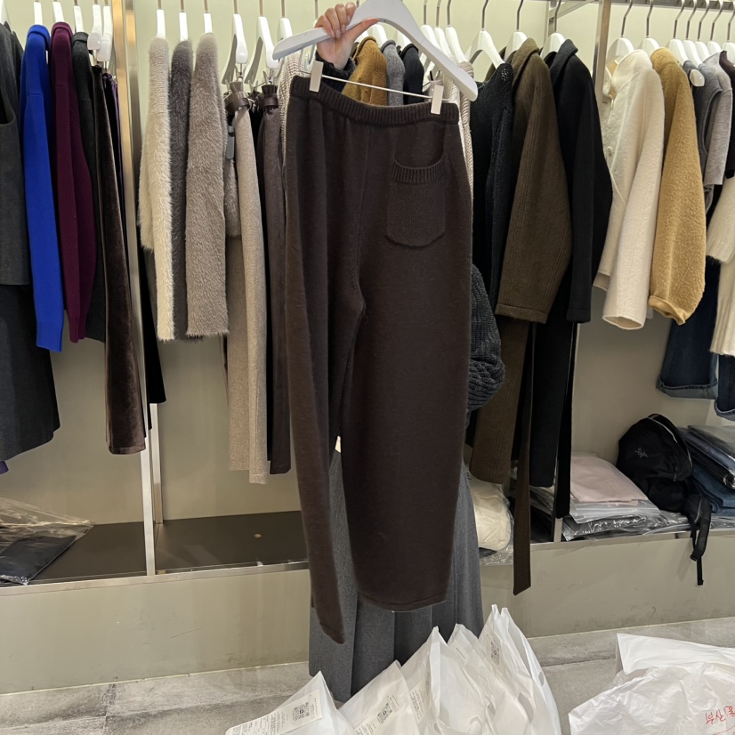 FAVE/FAVOURITE東大門㊣實拍女士新品時尚推薦25秋冬休閑褲羊毛FAVOURITE休閑褲