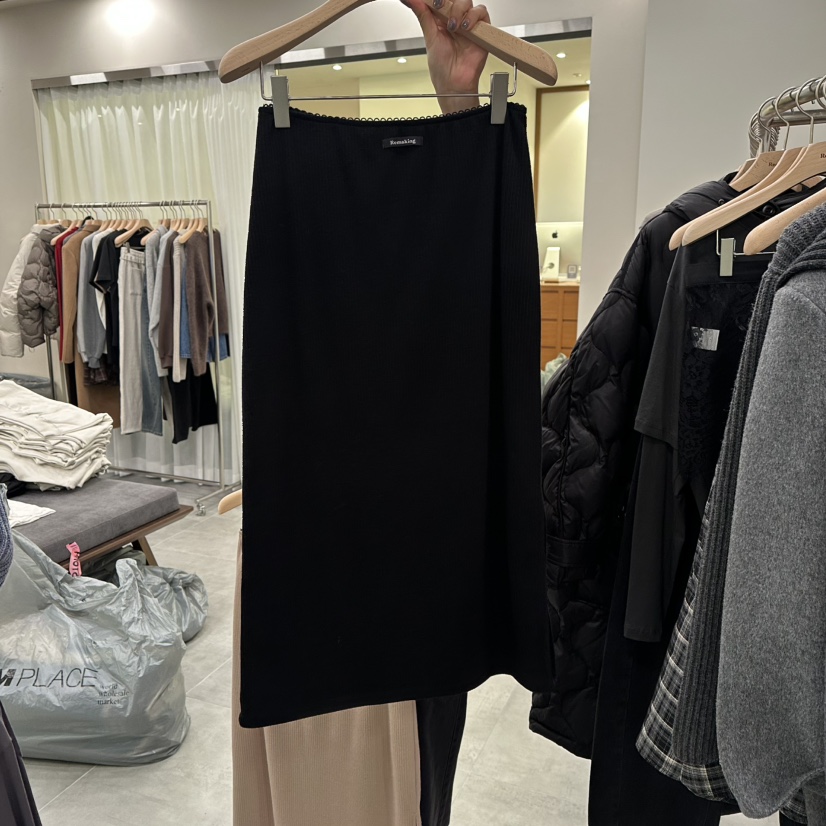 URBANSTORY/REMAKING東大門㊣直郵女士新款25秋冬職業長裙Remaking/URBANSTORY長裙圖色2