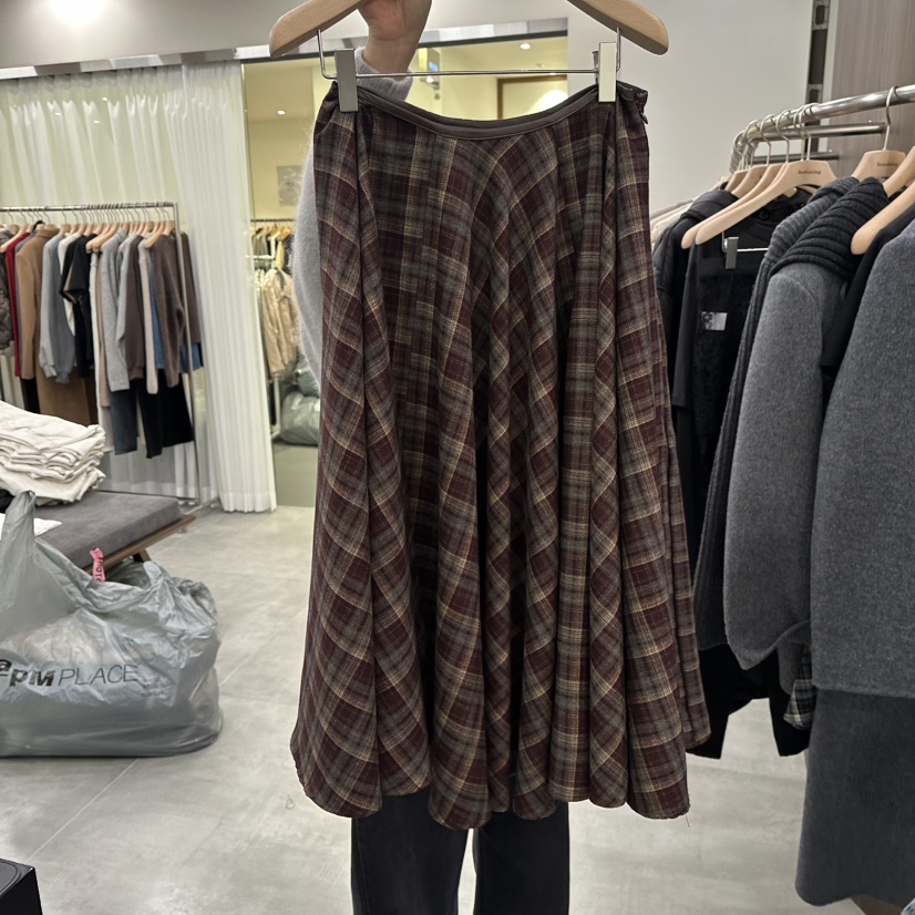 URBANSTORY/REMAKING東大門㊣直郵女士新品時尚人氣熱賣長裙Remaking/URBANSTORY長裙圖色3