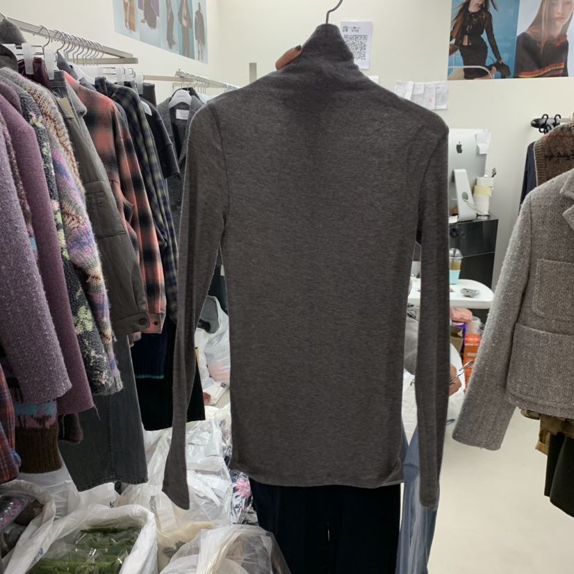 SOLD OUT韓國代購㊣女裝新品休閑真品25秋冬職業推薦長袖T恤SOLD OUT長袖T恤圖色3