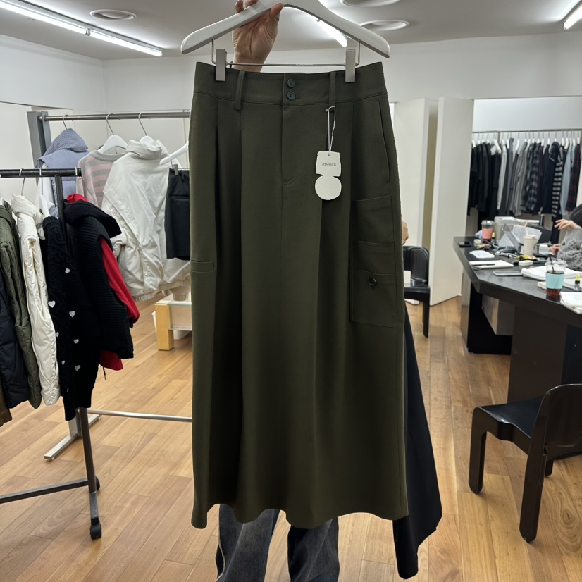 MYNAMEIS韓國直郵㊣女裝新品職業人氣時尚熱賣推薦25秋冬長裙MYNAMEIS長裙