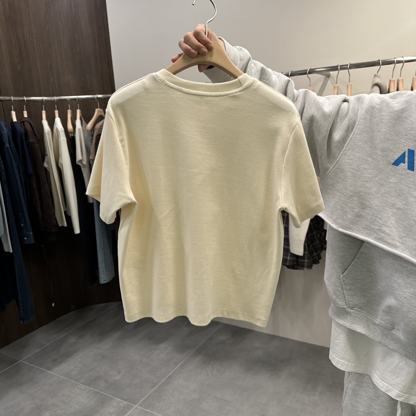 URBANSTORY/REMAKING韓國直郵㊣女士新款休閑時尚25秋冬T恤Remaking/URBANSTORYT恤