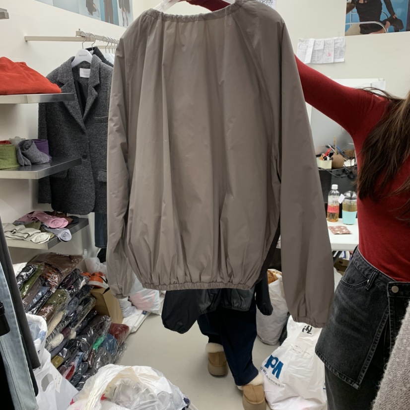 SOLD OUT東大門㊣直郵女裝新款真品職業人氣25秋冬推薦衛衣SOLD OUT衛衣