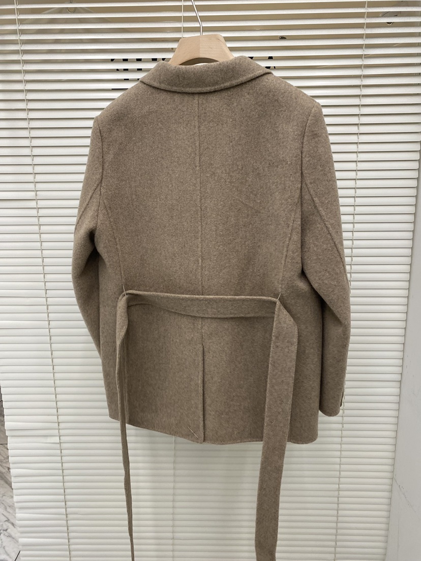 AND THE東大門㊣代購女士新品職業真品短款大衣含腰帶羊毛AND THE短款大衣