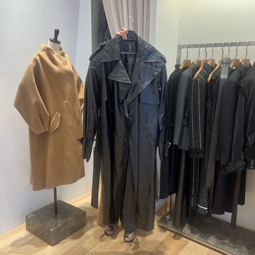 VAN NZILL韓國直郵㊣女裝新款熱賣長款風衣含腰帶皮革長款VAN NZILL長款風衣