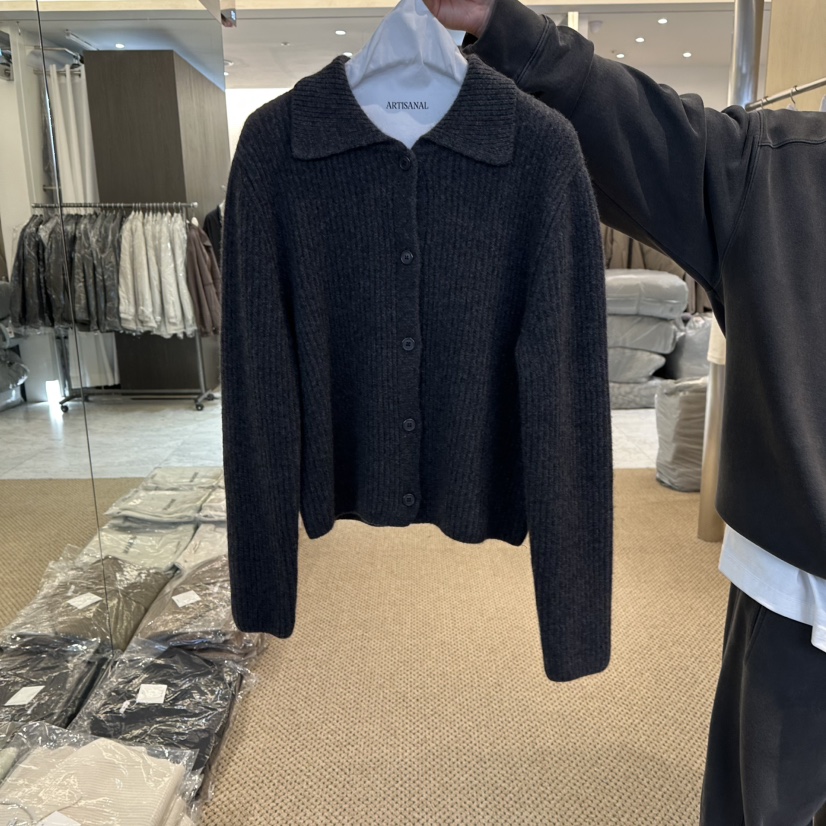 ARTISANAL東大門㊣直郵女裝新品25秋冬時尚熱賣毛衣不含內搭ARTISANAL毛衣圖色3墨色