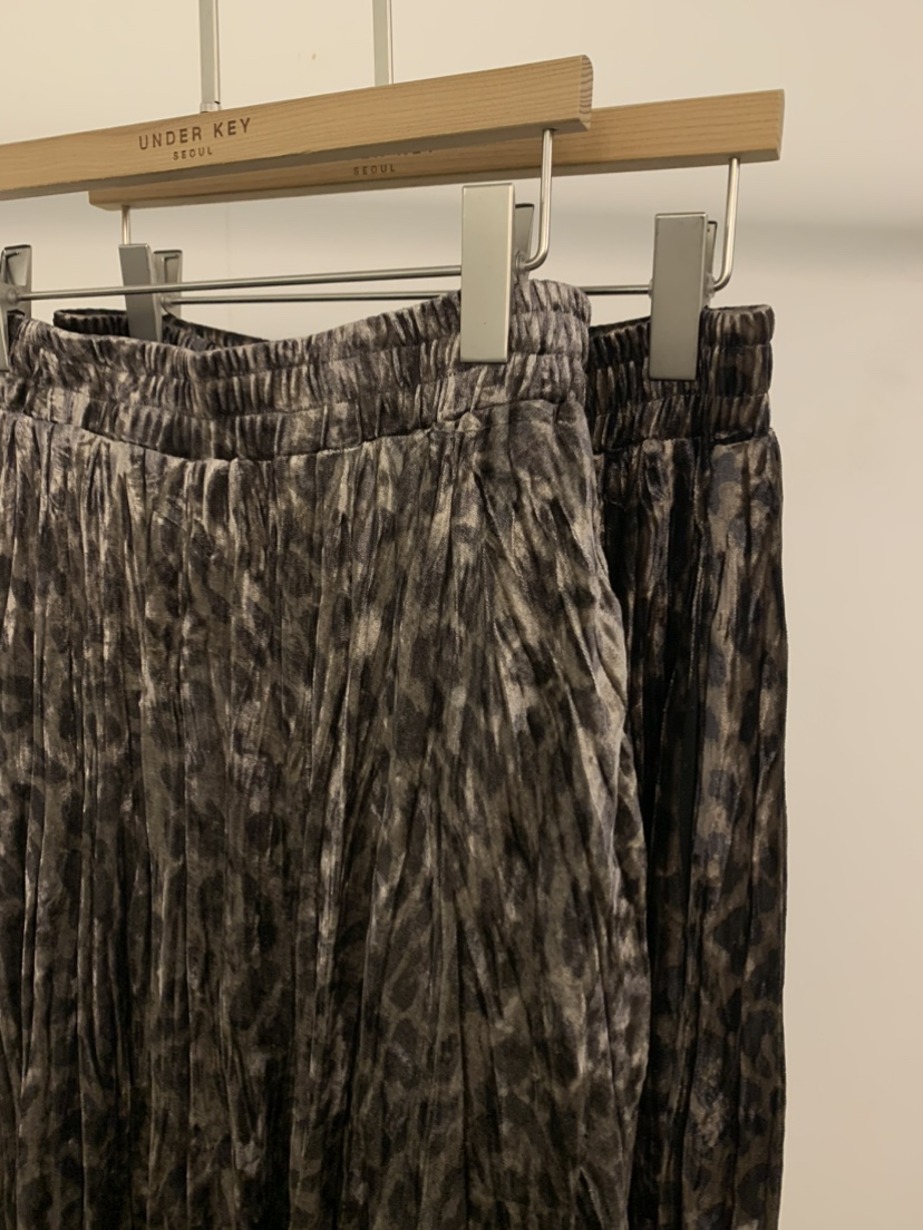 UNDER KEY韓國代購㊣女士新品25秋冬休閑熱賣時尚人氣長裙UNDER KEY長裙