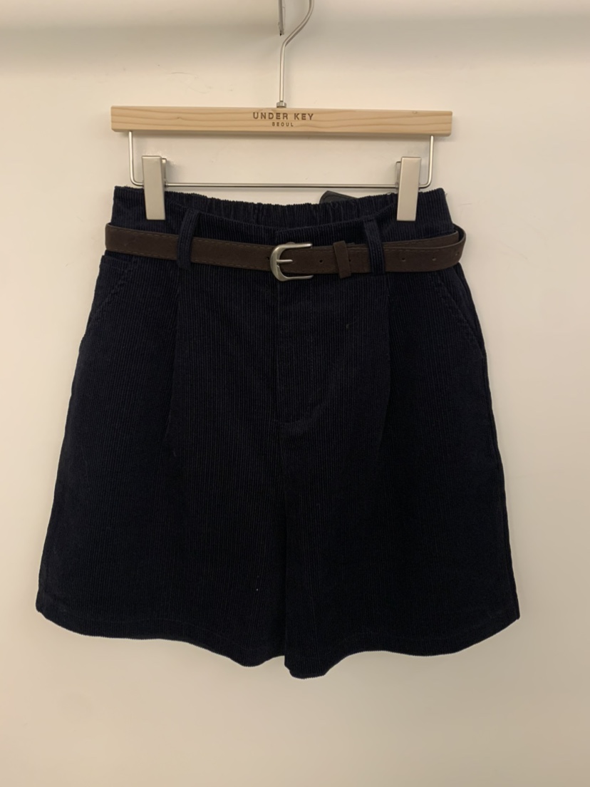 UNDER KEY東大門㊣實拍女裝新款推薦25秋冬短褲含腰帶燈芯絨UNDER KEY短褲圖色2深藍色
