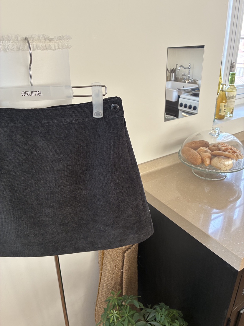 ERUME韓國直郵㊣女裝新品25秋冬人氣推薦時尚職業休閑熱賣短裙ERUME短裙