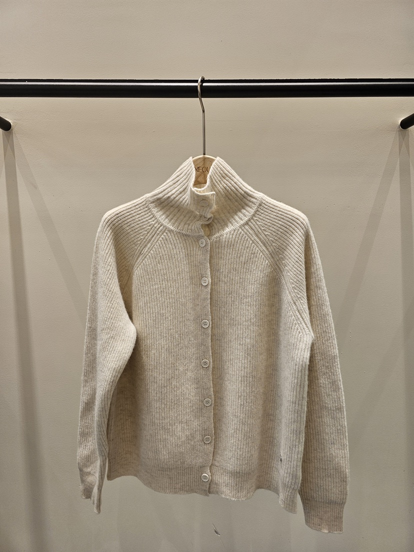 NEOUL東大門㊣實拍女裝新款人氣時尚推薦職業針織衫高領紐扣NEOUL/ahin雙領標簽針織衫