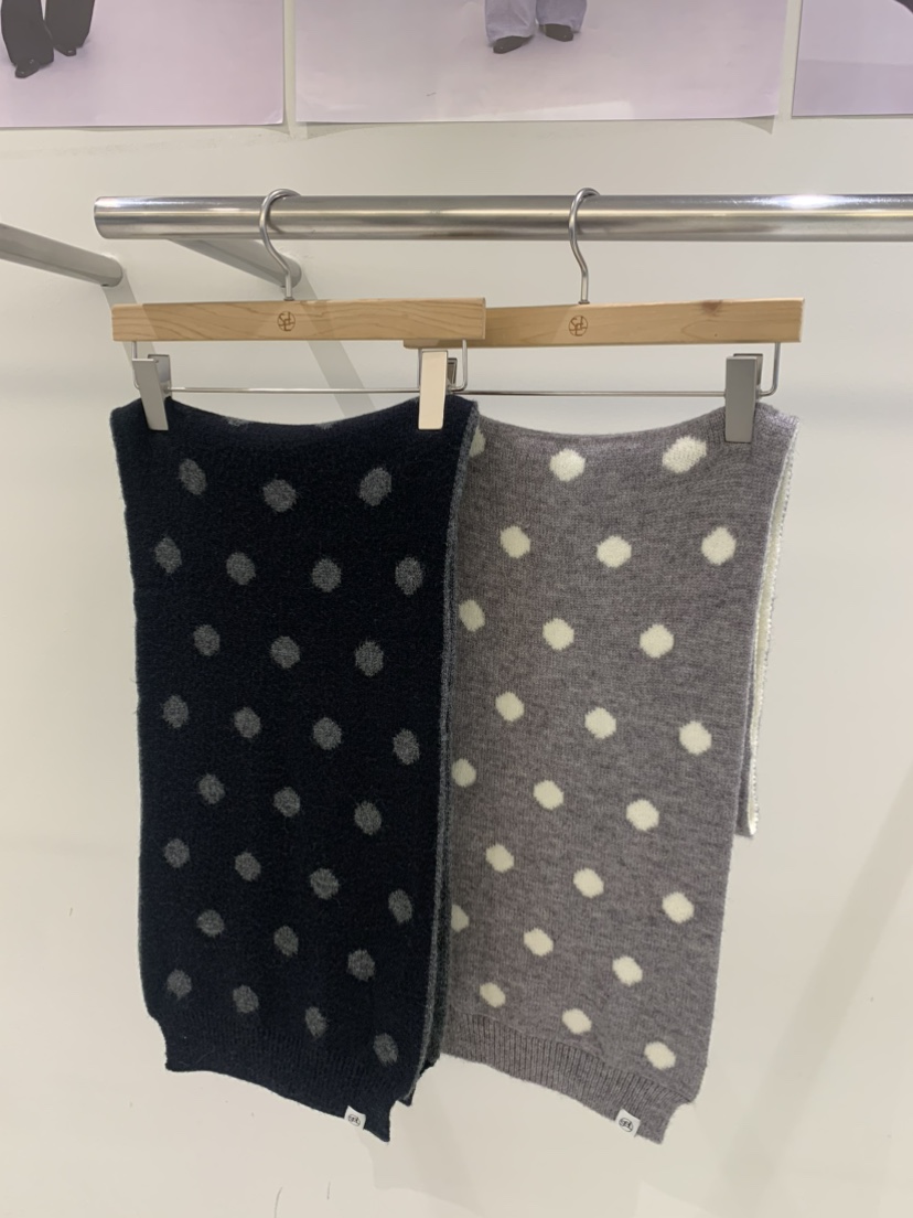 SELECT MARKET韓國代購㊣女士新品職業25秋冬圍巾披肩圍巾SELECT MARKET圍巾/披肩