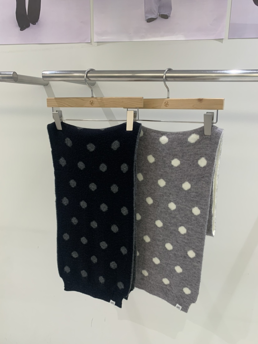 SELECT MARKET韓國代購㊣女士新品職業25秋冬圍巾披肩圍巾SELECT MARKET圍巾/披肩