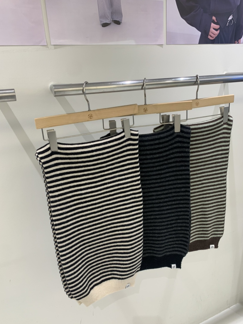 SELECT MARKET東大門㊣代購女裝新品人氣25秋冬圍巾披肩圍巾SELECT MARKET圍巾/披肩