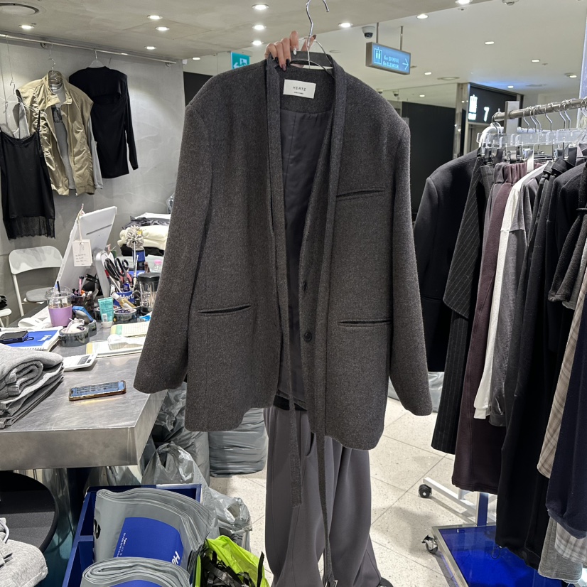 HERTZ-P韓國直郵㊣女士新款職業25秋冬熱賣推薦夾克含脖帶HERTZ-P夾克