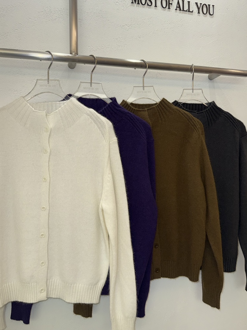 MOST OF ALL U東大門㊣實拍女裝新品職業人氣針織衫紐扣MOST OF ALL U針織衫