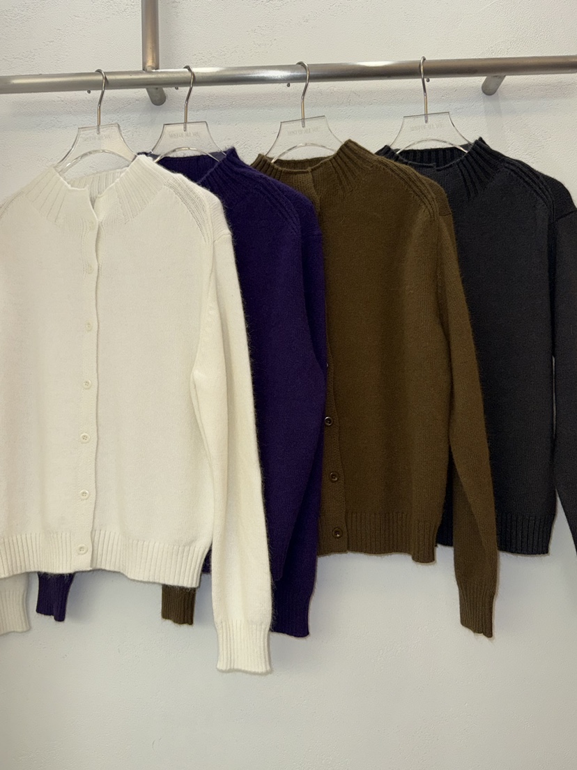 MOST OF ALL U東大門㊣實拍女裝新品職業人氣針織衫紐扣MOST OF ALL U針織衫