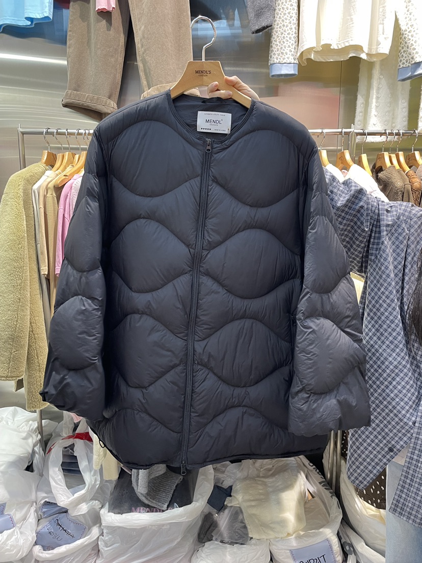 MENDL S東大門㊣代購女裝新款時尚熱賣真品短款羽絨服鵝絨MENDL S短款羽絨服圖色2