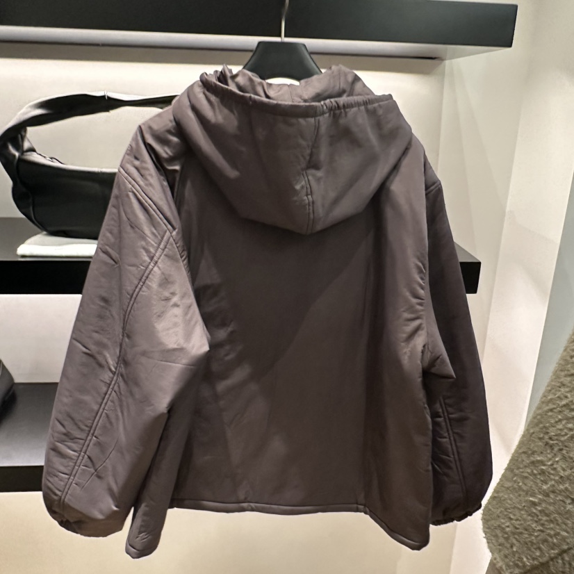 FEBRUARY 11東大門㊣直郵女士新品推薦職業熱賣時尚短款棉服FEBRUARY 11短款棉服