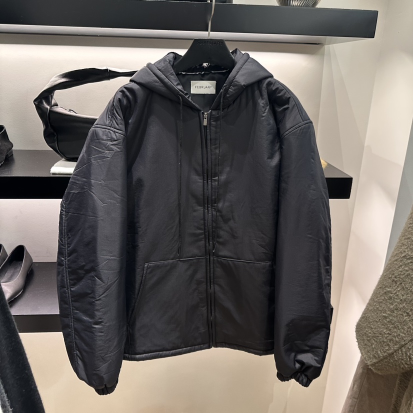 FEBRUARY 11東大門㊣直郵女士新品推薦職業熱賣時尚短款棉服FEBRUARY 11短款棉服圖色3