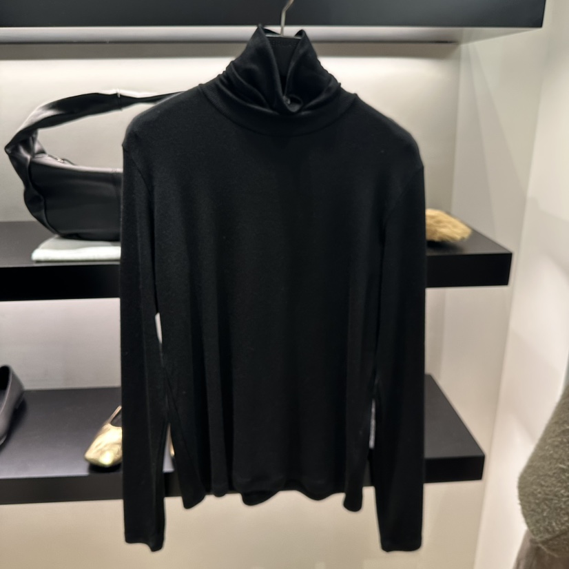 FEBRUARY 11東大門㊣直郵女裝新品真品職業熱賣長袖T恤羊毛FEBRUARY 11長袖T恤圖色2黑色